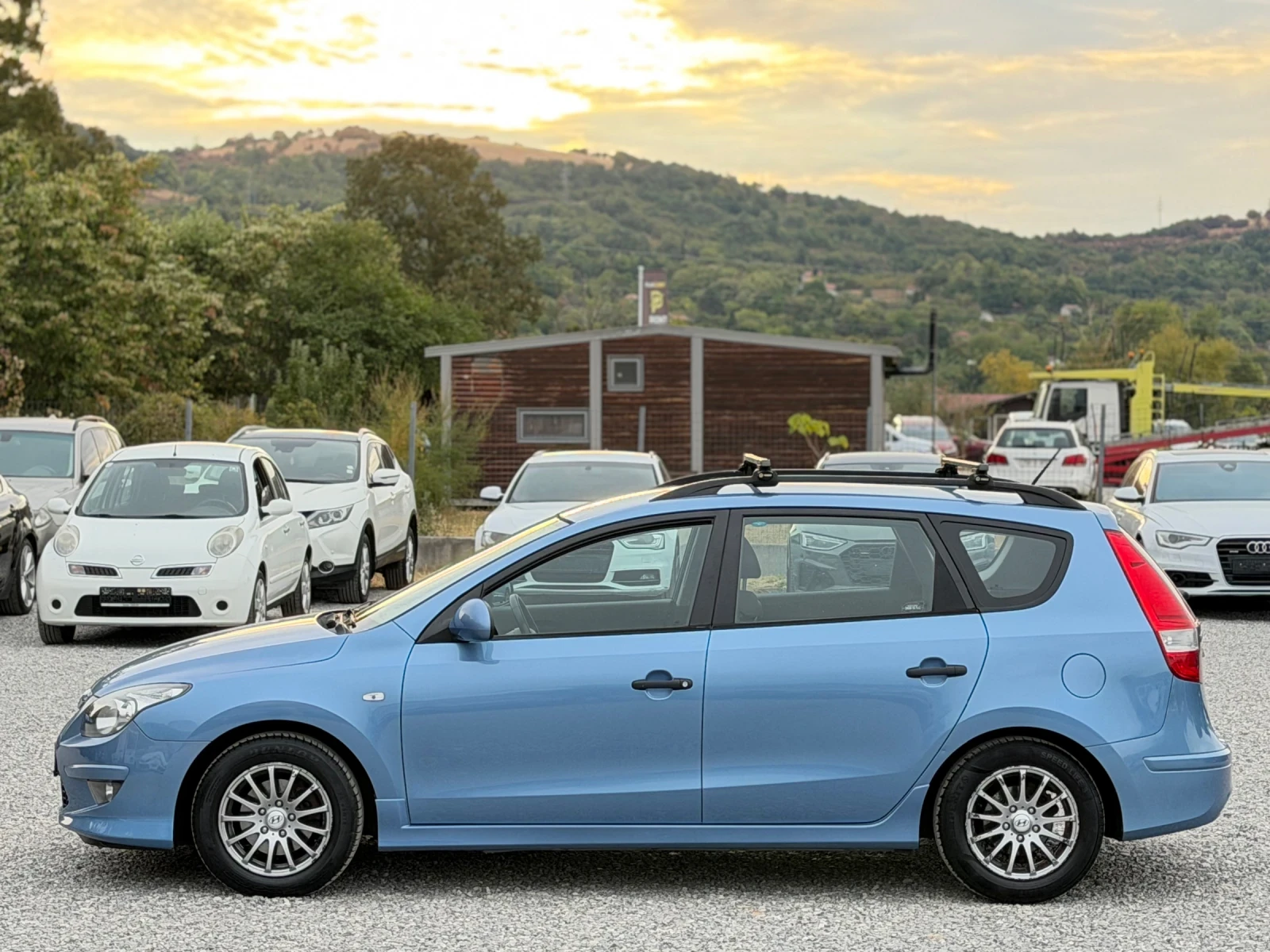 Hyundai I30, снимка 4 - Автомобили и джипове - 56362906