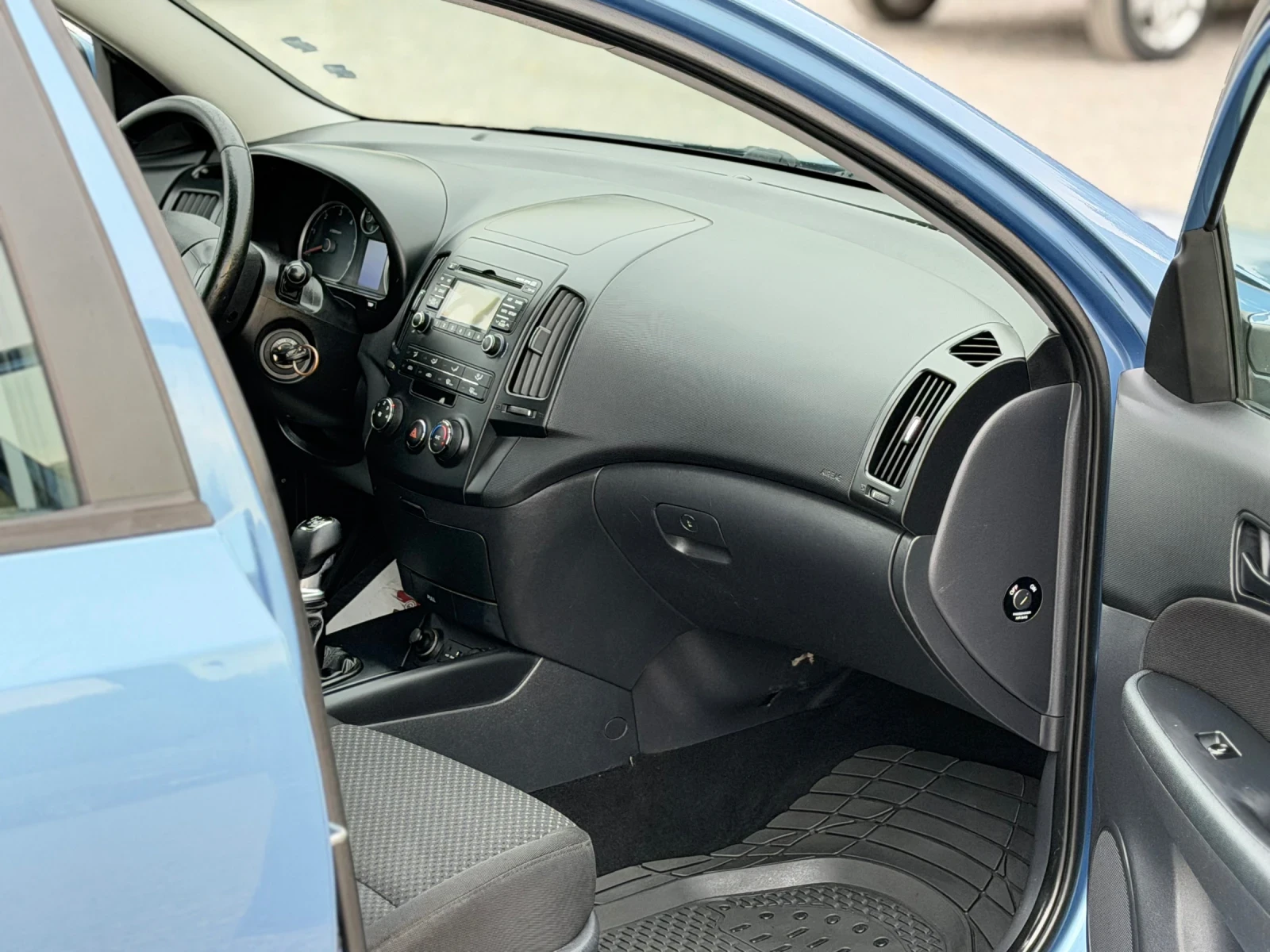 Hyundai I30, снимка 11 - Автомобили и джипове - 56362906