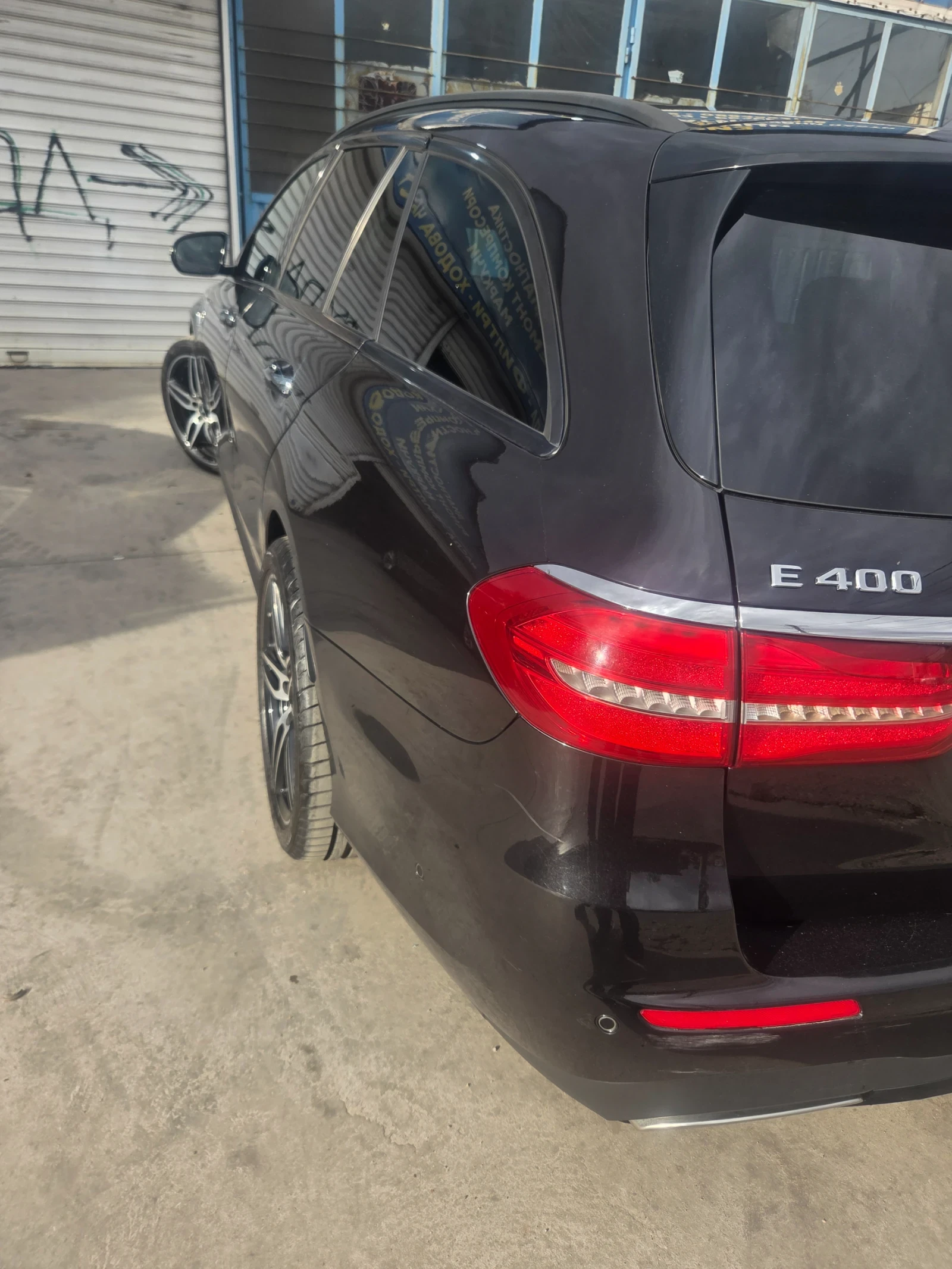 Mercedes-Benz E 400, снимка 7 - Автомобили и джипове - 56431959