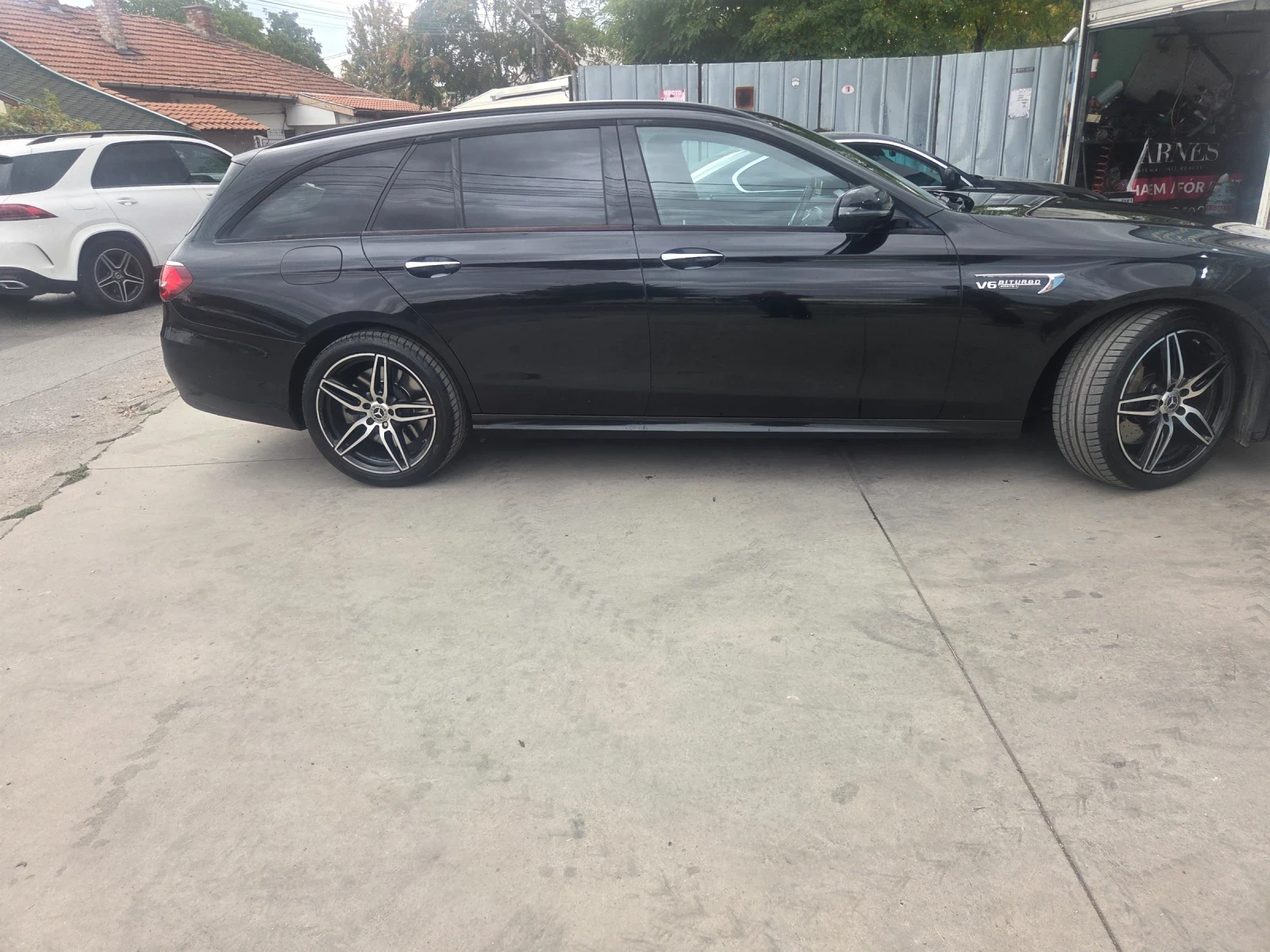 Mercedes-Benz E 400, снимка 3 - Автомобили и джипове - 56431959