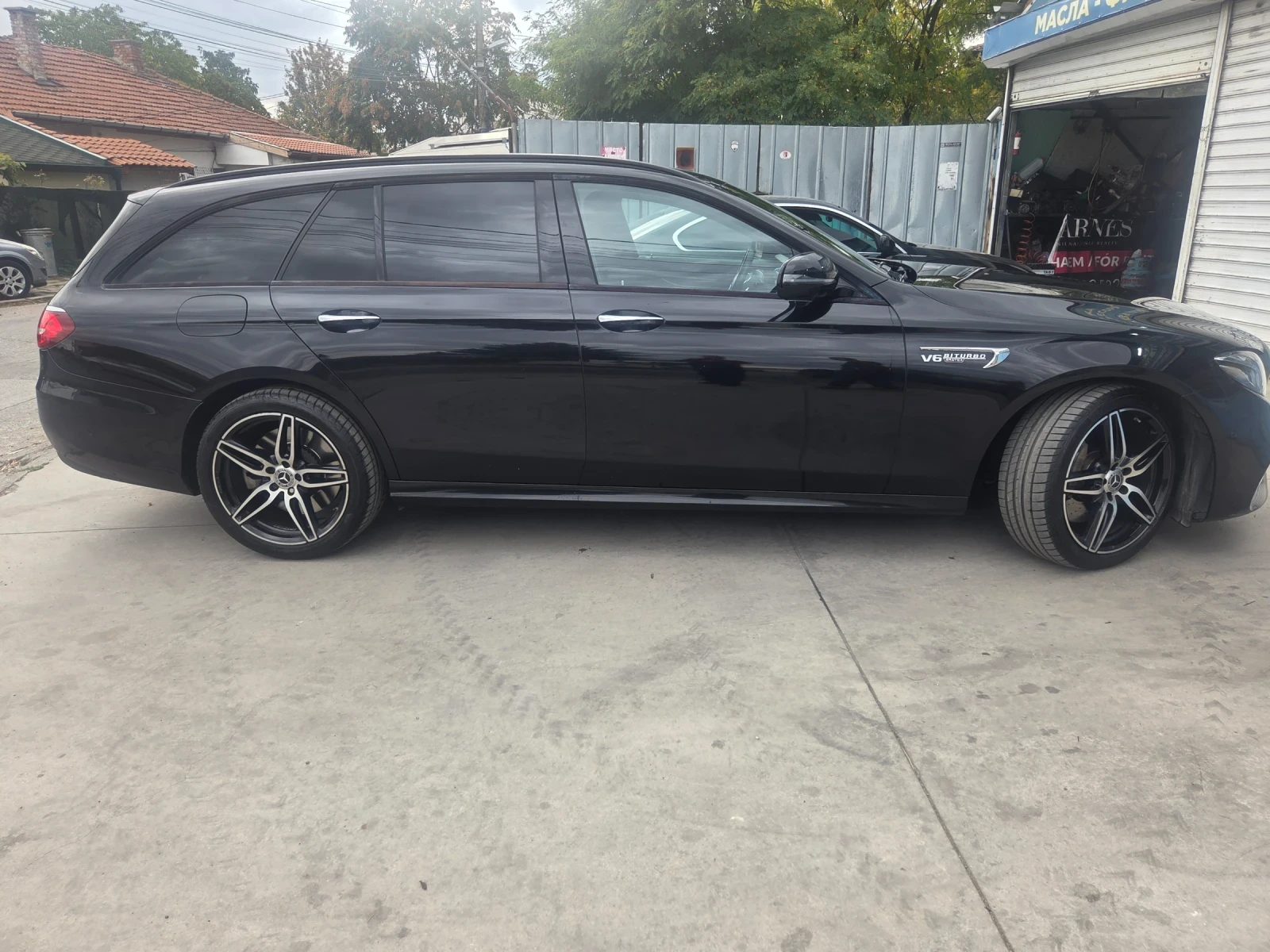 Mercedes-Benz E 400, снимка 4 - Автомобили и джипове - 56431959