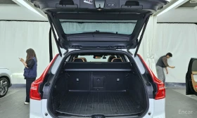 Volvo XC60 Т6 INSCRIPTION* PANO* ОБДУХВАНЕ* КОЖА* НАВИ* ПОДГР, снимка 17