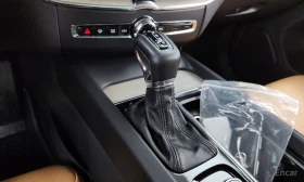 Volvo XC60 Т6 INSCRIPTION* PANO* ОБДУХВАНЕ* КОЖА* НАВИ* ПОДГР, снимка 8