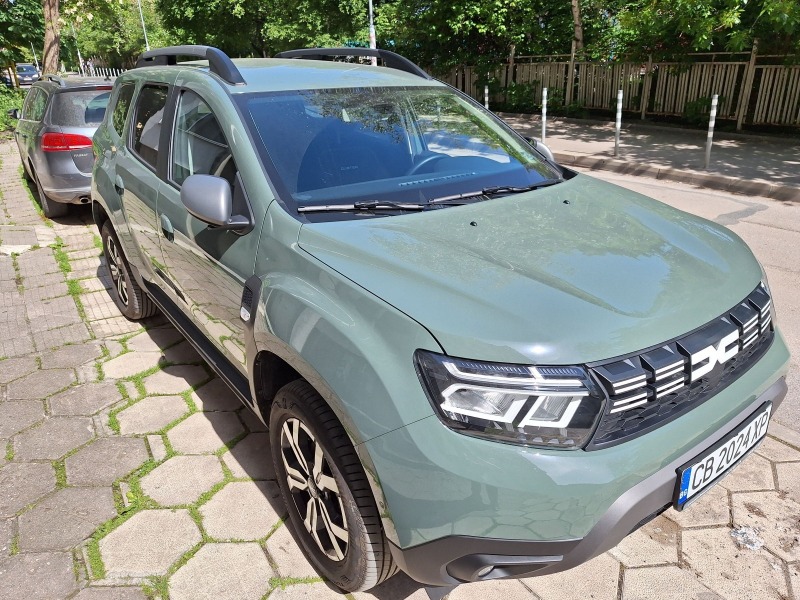 Dacia Duster, снимка 1 - Автомобили и джипове - 46184343