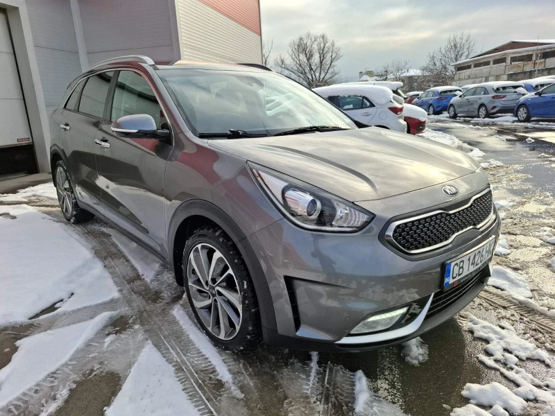 Kia Niro 1.6 HEV, снимка 3 - Автомобили и джипове - 49181408