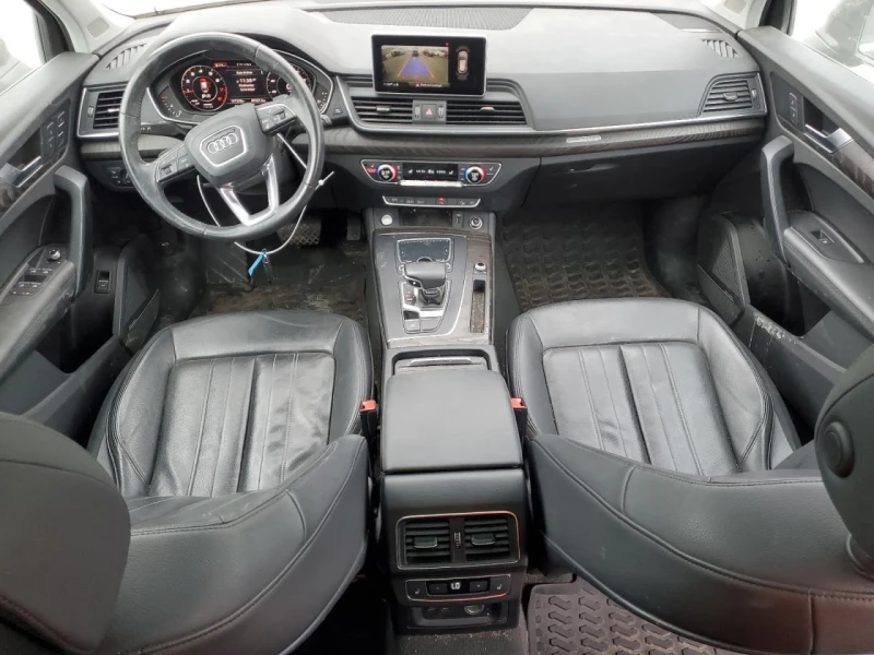 Audi Q5, снимка 7 - Автомобили и джипове - 49505375