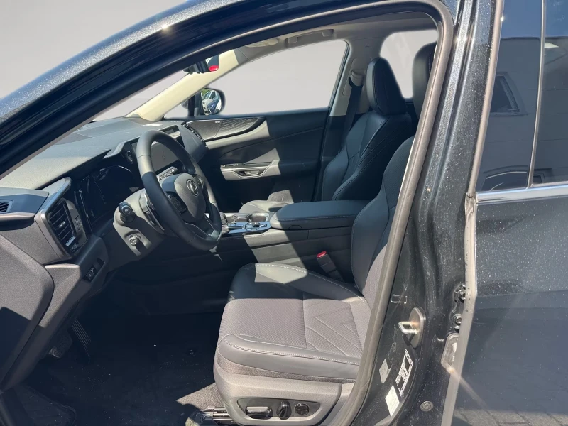 Lexus NX 450 h+ /309HP/LUXURY/PANO/360/MEMO/HUD/NAVI/LED/458g, снимка 5 - Автомобили и джипове - 52120504