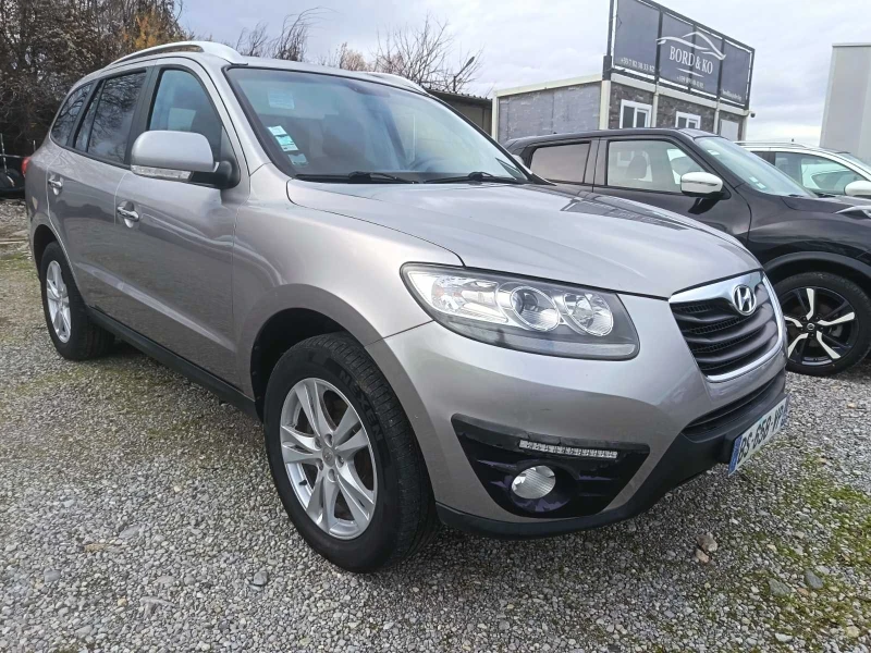 Hyundai Santa fe FACELIFT 7 seats, снимка 2 - Автомобили и джипове - 52318359