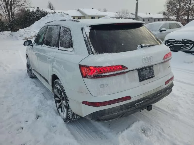 Audi Q7  KOMFORT | PANO | LANE ASSIST | ПОДГРЕВИ | , снимка 16 - Автомобили и джипове - 53759407
