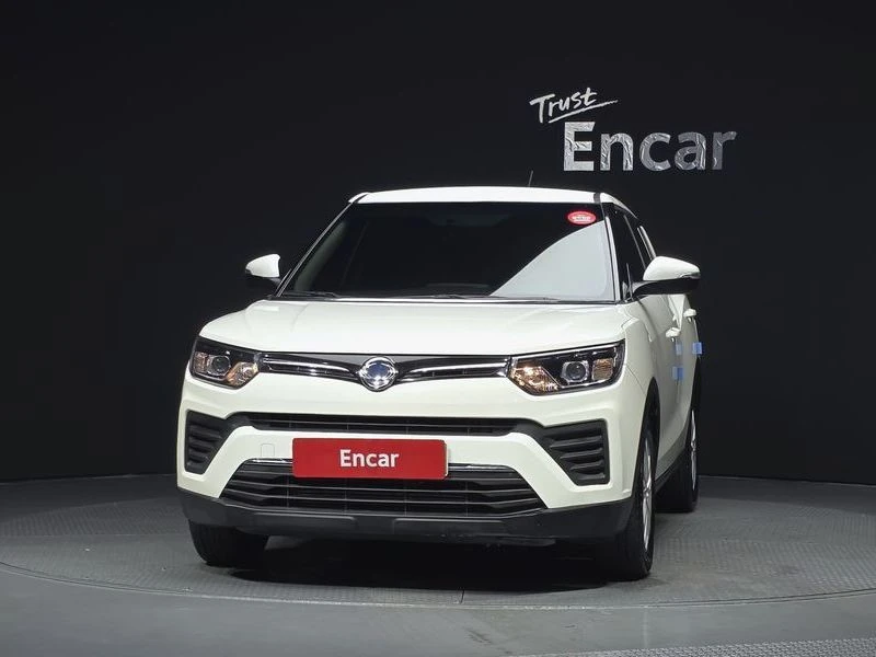 SsangYong Tivoli 1.5 175950 Automatic, снимка 3 - Автомобили и джипове - 55749405