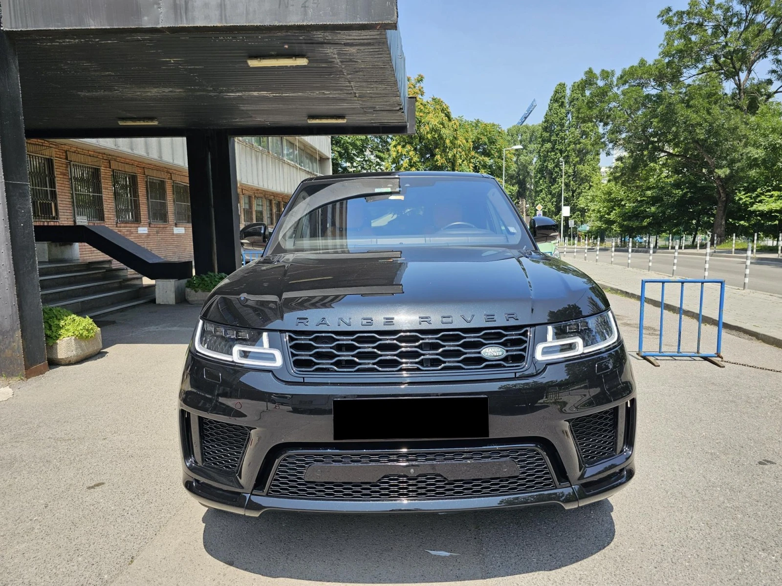 Land Rover Range Rover Sport Autobiography - изображение 2