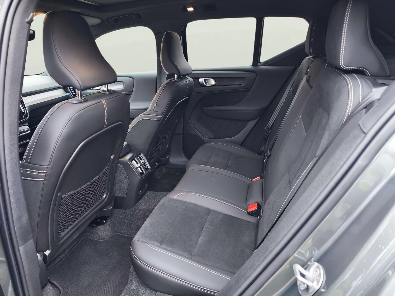 Volvo EX40 2 | Mobile.bg � ����������� 12