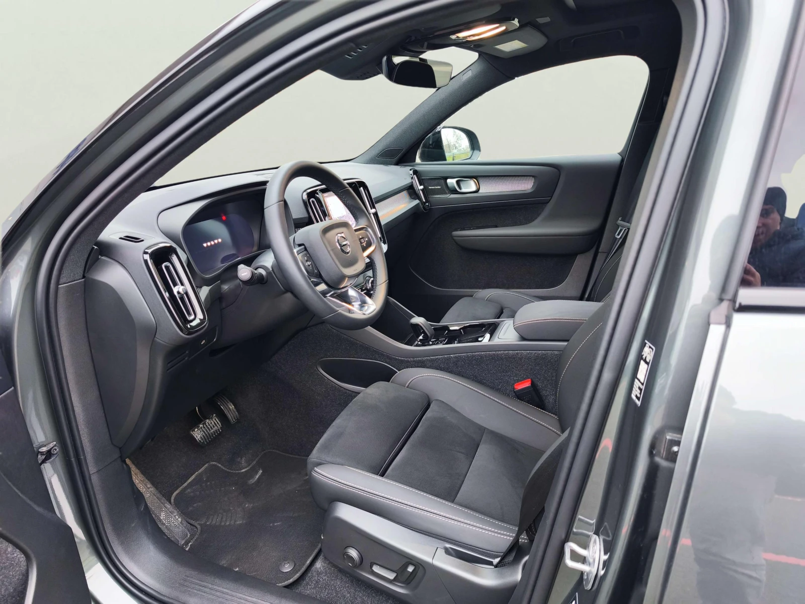 Volvo EX40 2 | Mobile.bg � ����������� 11