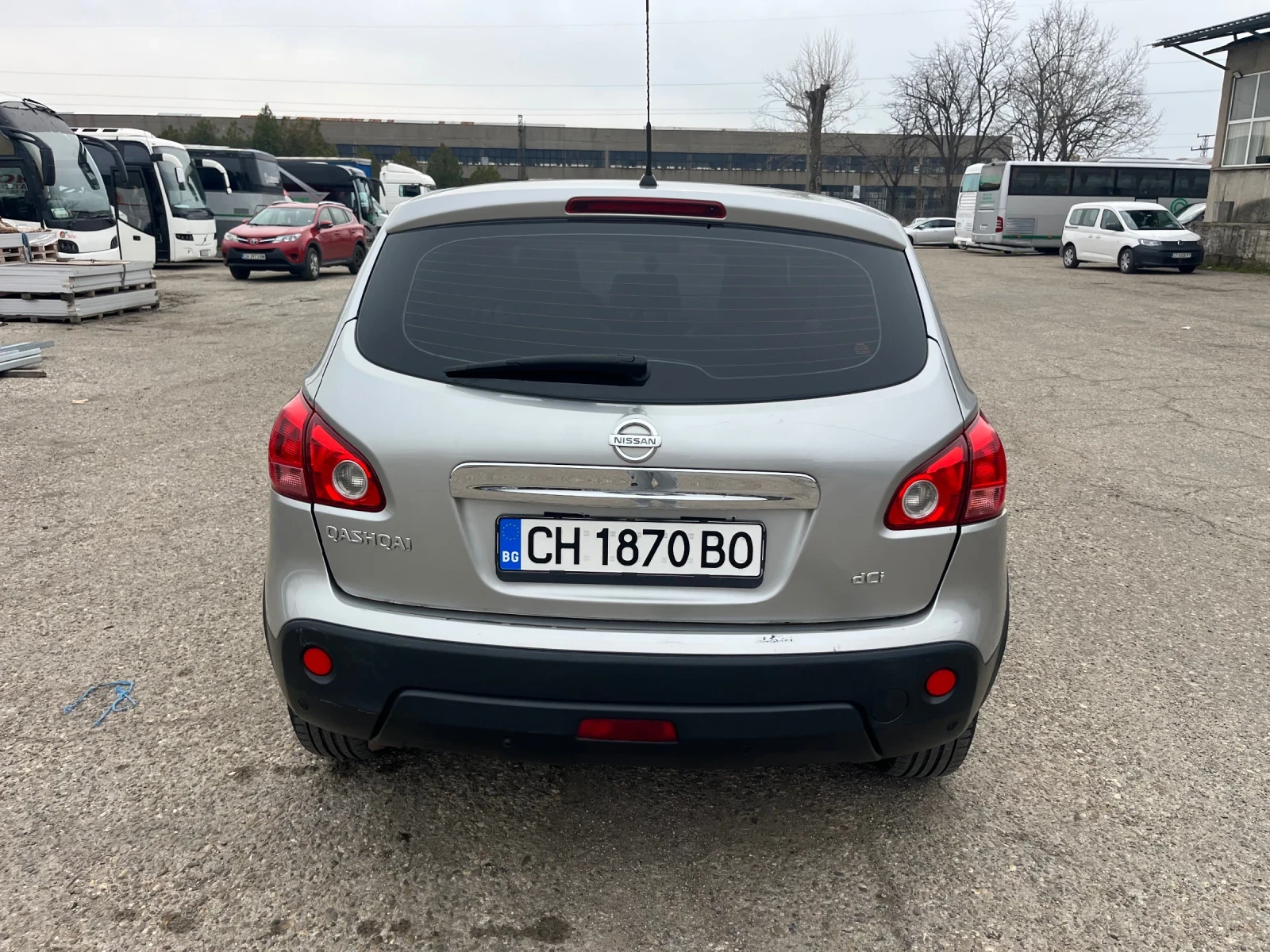 Nissan Qashqai 2.0, 4х4, панорама, автоматик, кожа, снимка 7 - Автомобили и джипове - 53721060