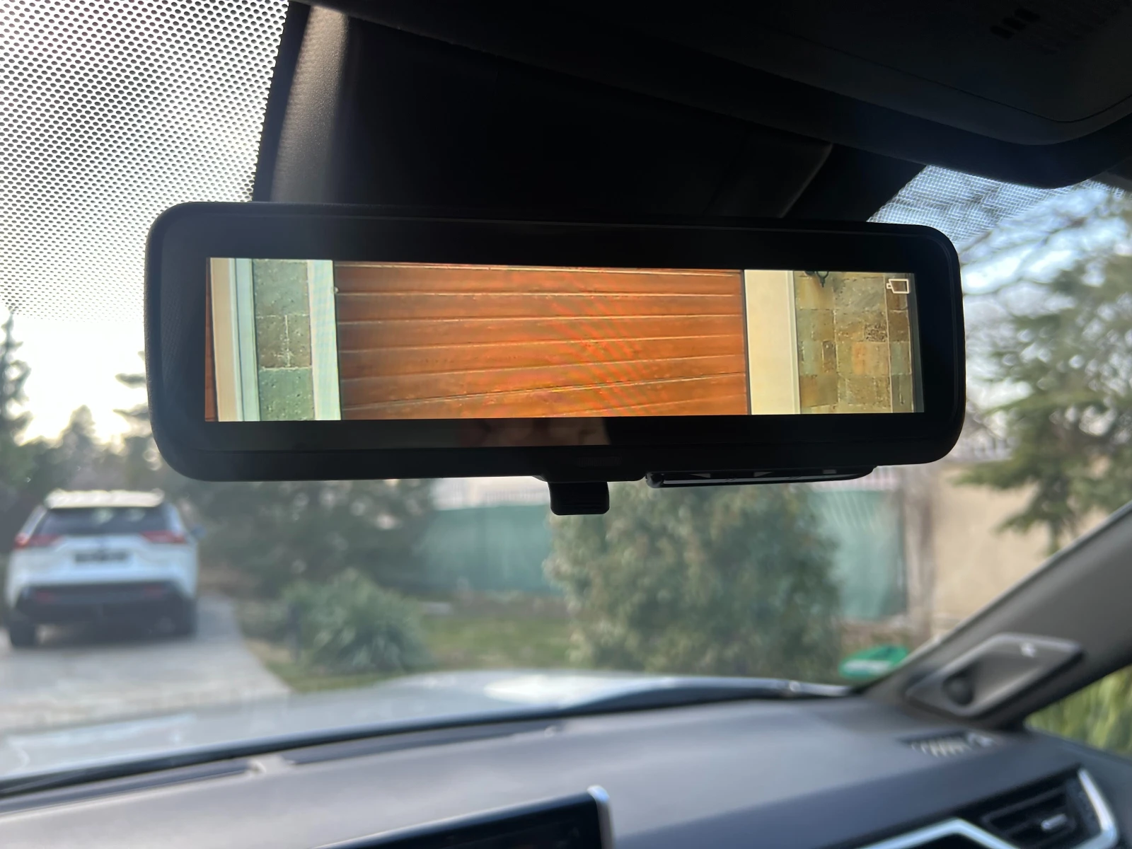 Toyota Rav4 BI- TONE STYLE, снимка 14 - Автомобили и джипове - 53803812