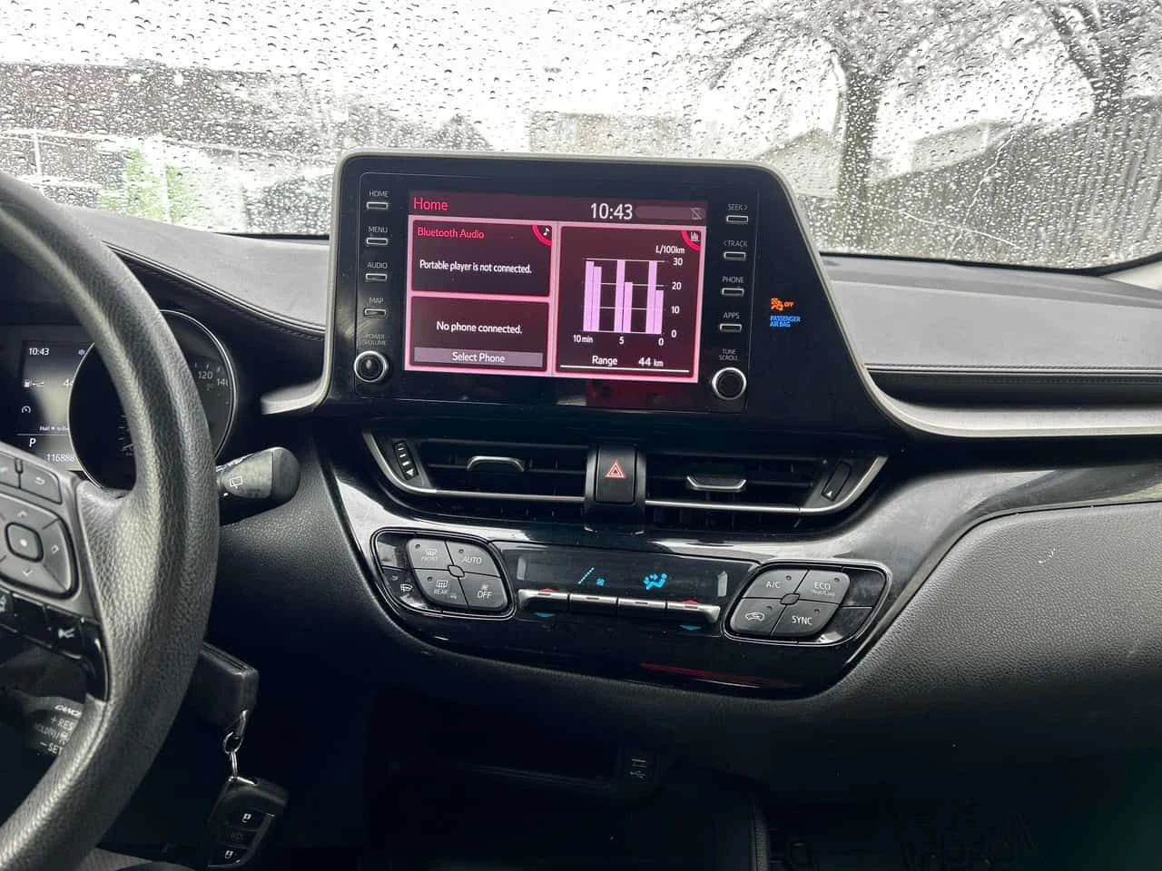 Toyota C-HR * FWD * CARFAX * БЕЗ ПЪРВОНАЧАЛНА ВНОСКА, снимка 9 - Автомобили и джипове - 53845746