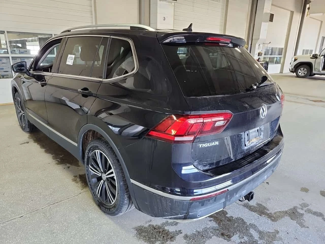 VW Tiguan HIGHLINE| ПОДГРЕВИ| ПАНОРАМА| ПАМЕТ| CARFAX, снимка 4 - Автомобили и джипове - 54567738