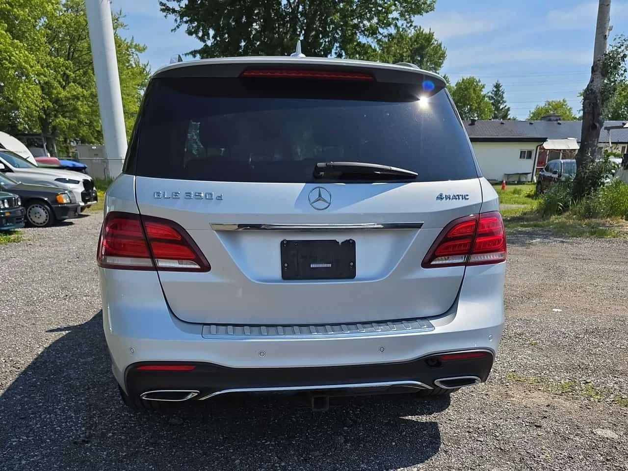 Mercedes-Benz GLE * 350d * АВТОКРЕДИТ БЕЗ ПЪРВОНАЧАЛНА ВНОСКА* , снимка 4 - Автомобили и джипове - 55098619