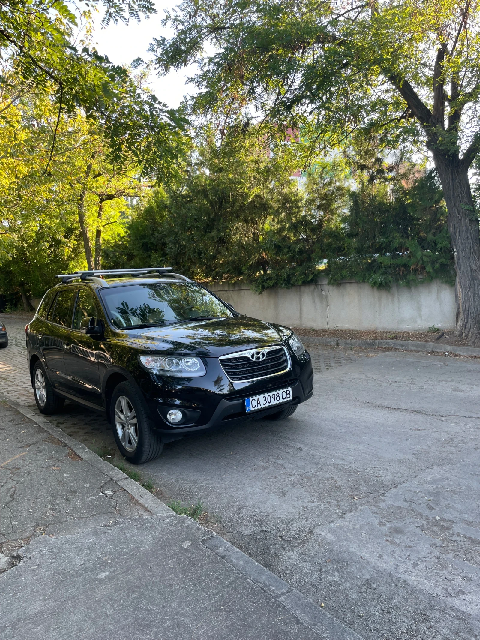 Hyundai Santa fe 2.2 CRDi 4WD AUTO 7 места, снимка 4 - Автомобили и джипове - 56061464