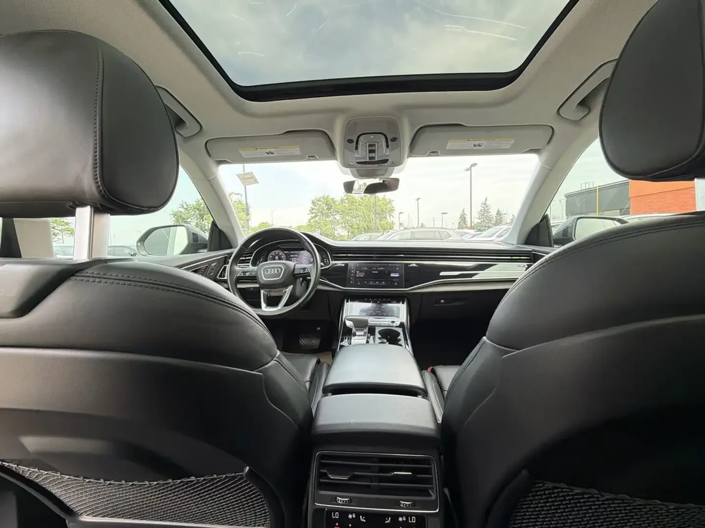 Audi Q8 55TFSI* MATRIX* S* LINE* ���������* 360������* ��� | Mobile.bg � ����������� 9