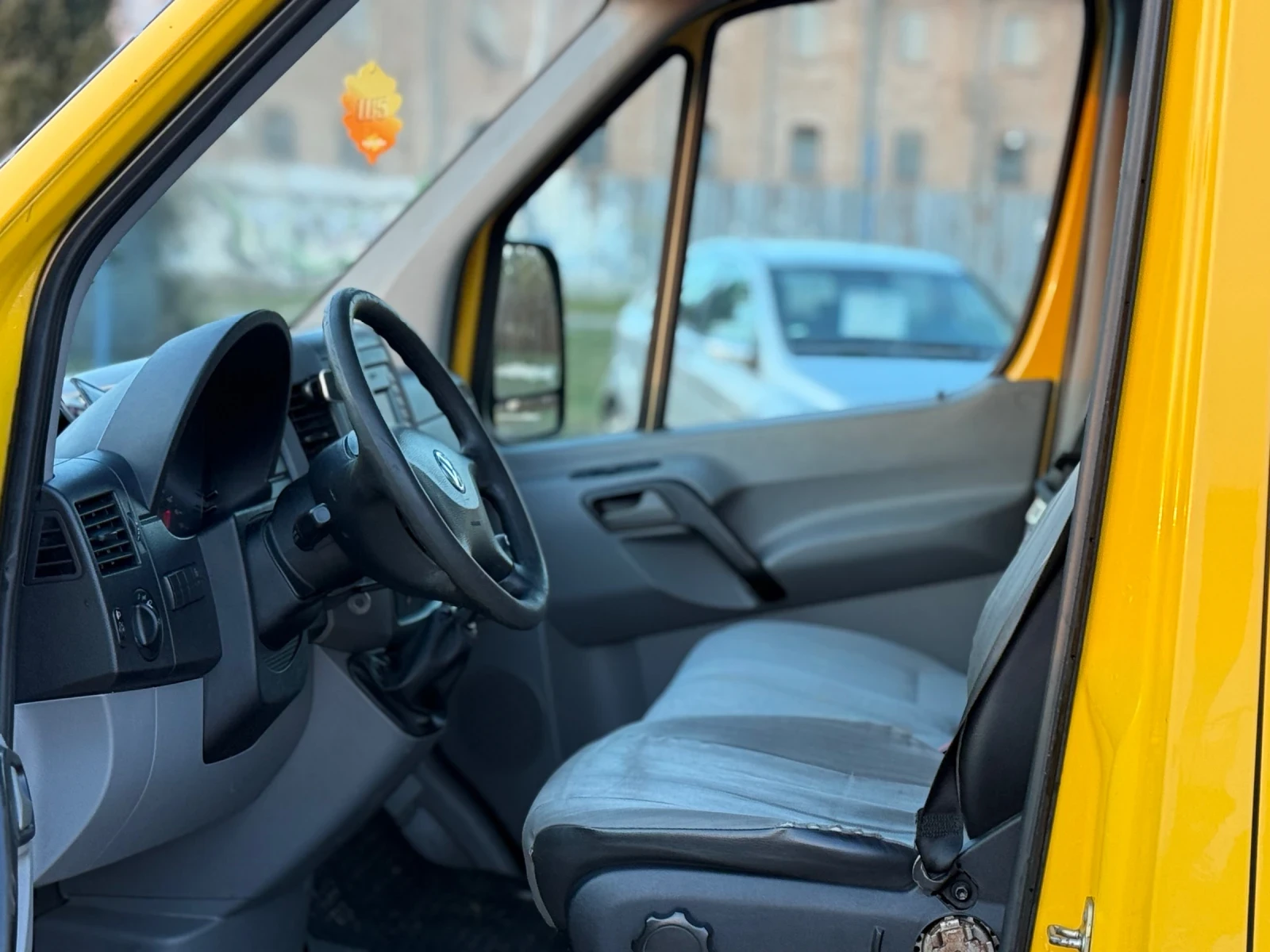 VW Crafter 2.0TDI FACELIFT MAXI AC NAVI , снимка 11 - Бусове и автобуси - 53732145