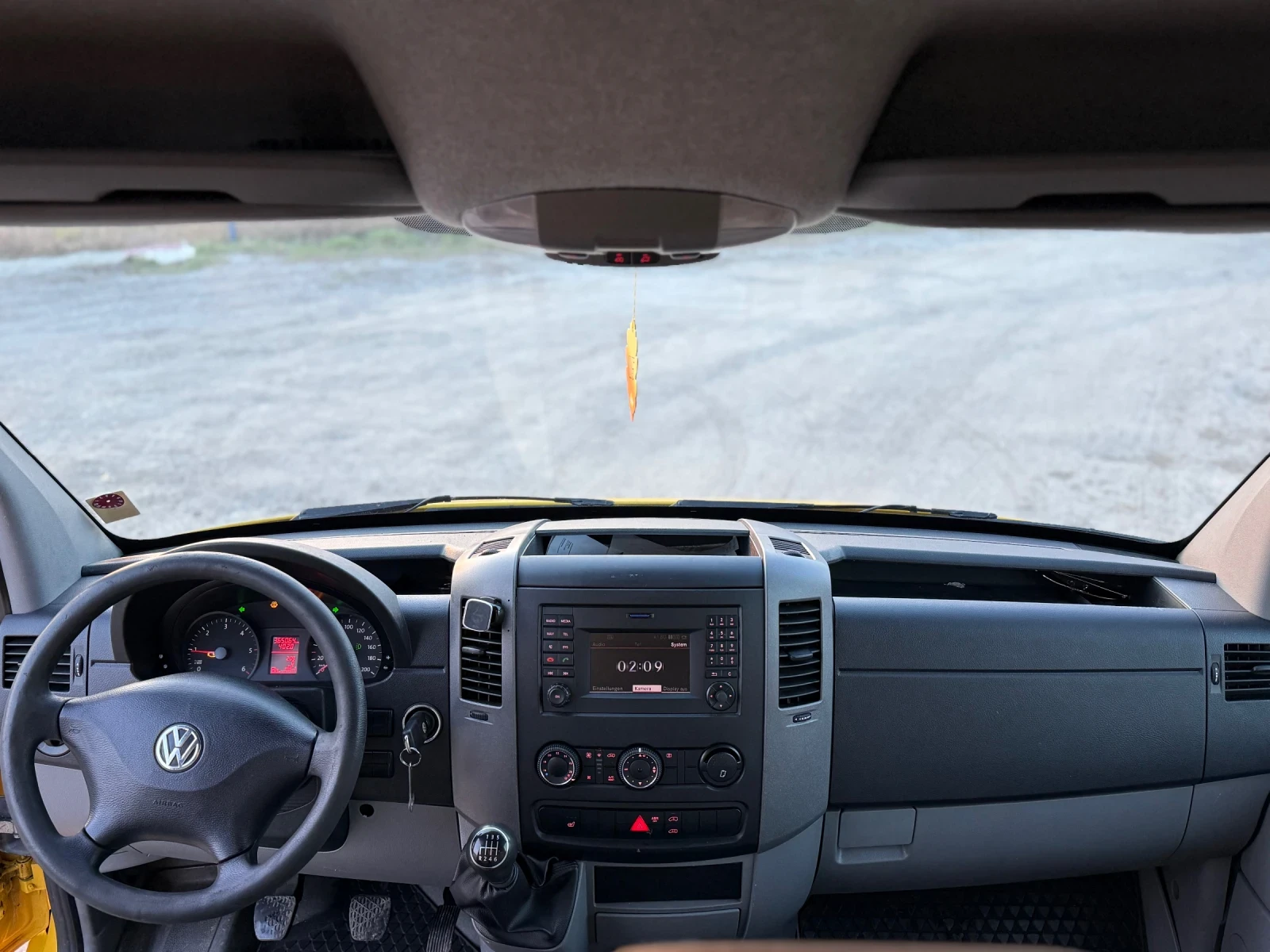 VW Crafter 2.0TDI FACELIFT MAXI AC NAVI , снимка 13 - Бусове и автобуси - 53732145