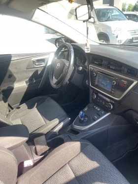 Toyota Auris, снимка 7