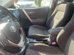 Toyota Auris, снимка 11
