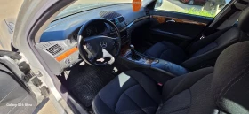 Mercedes-Benz E 220, снимка 6