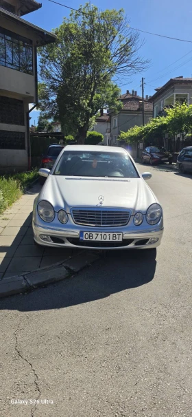 Mercedes-Benz E 220 