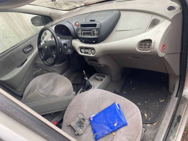 Nissan Almera tino 2.2d-НА ЧАСТИ, снимка 3 - Автомобили и джипове - 37382095