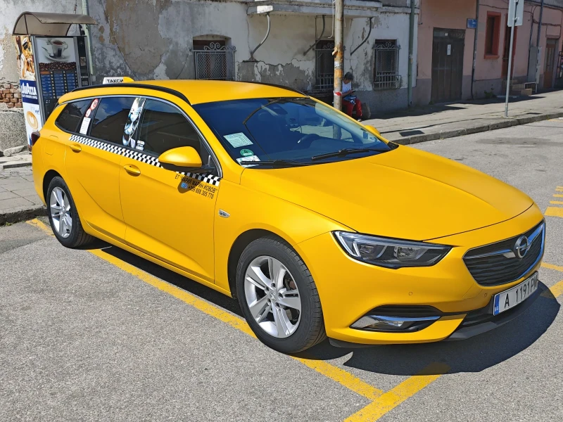 Opel Insignia B, снимка 2 - Автомобили и джипове - 52398064