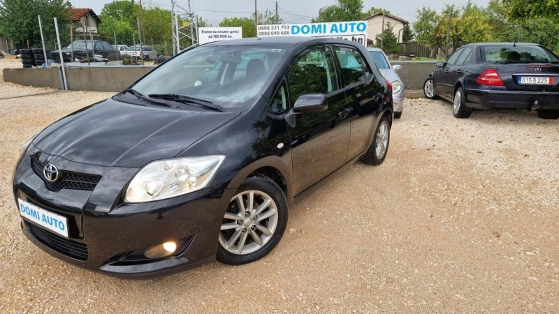 Toyota Auris 1.4i, снимка 1 - Автомобили и джипове - 48354763