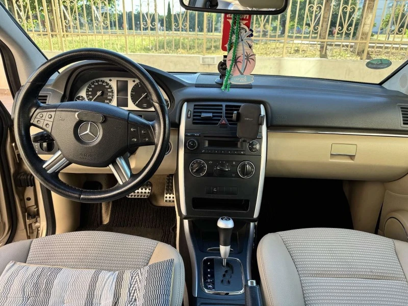 Mercedes-Benz B 200, снимка 12 - Автомобили и джипове - 46547080