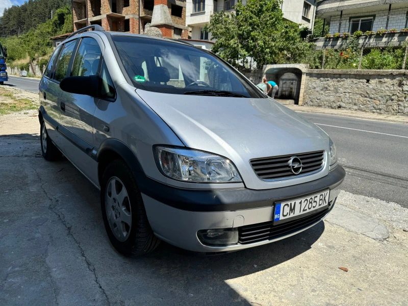 Opel Zafira, снимка 3 - Автомобили и джипове - 47385648