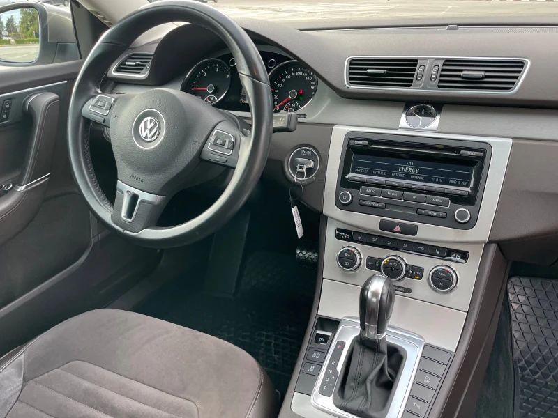 VW Passat 2.0Tdi///Седан///Гаранция///, снимка 13 - Автомобили и джипове - 47305832