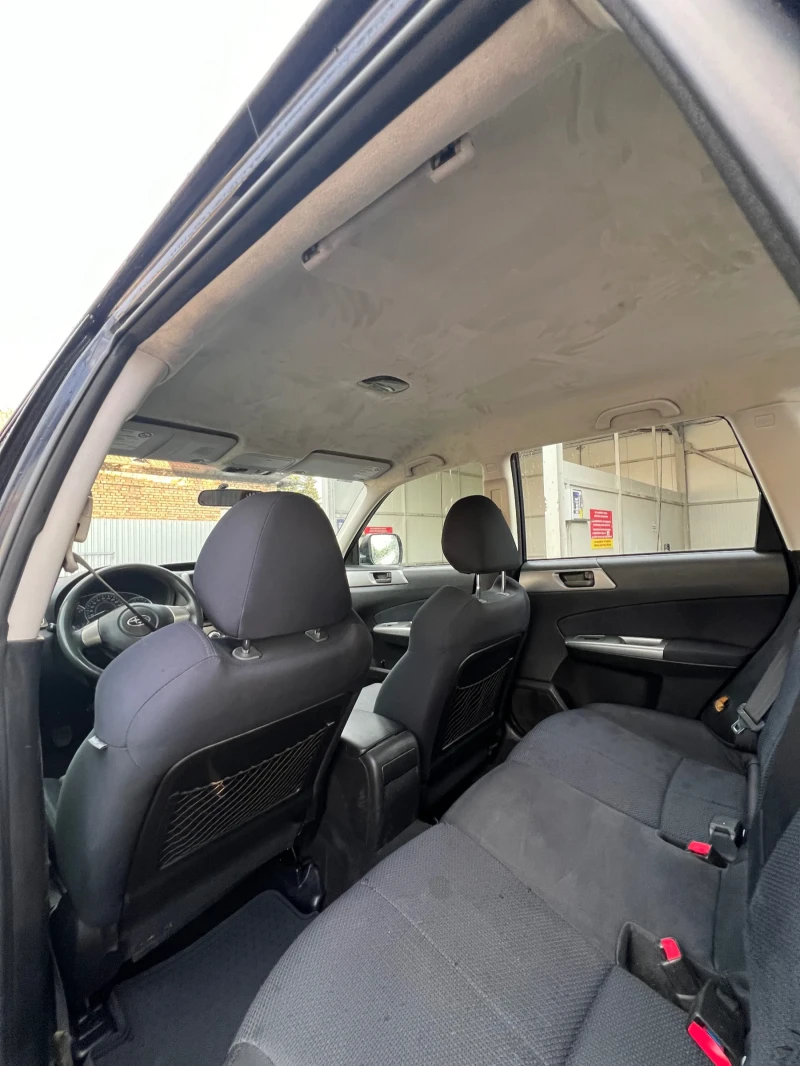 Subaru Forester 2.0. I AWD, снимка 14 - Автомобили и джипове - 47869489