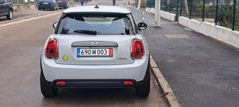 Mini Cooper s 3-DOOR, снимка 4 - Автомобили и джипове - 48706116