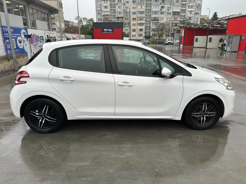 Peugeot 208 нов внос германия, снимка 2 - Автомобили и джипове - 49158007