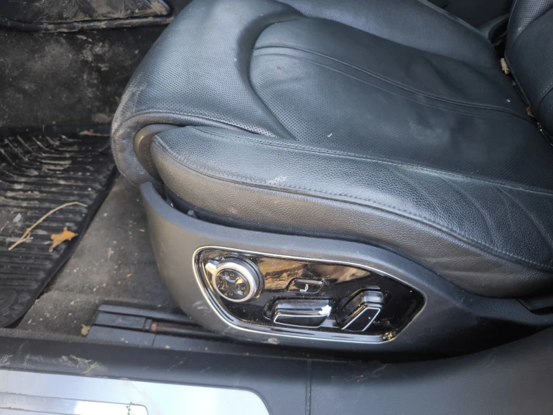 Audi A8, снимка 6 - Автомобили и джипове - 52434695