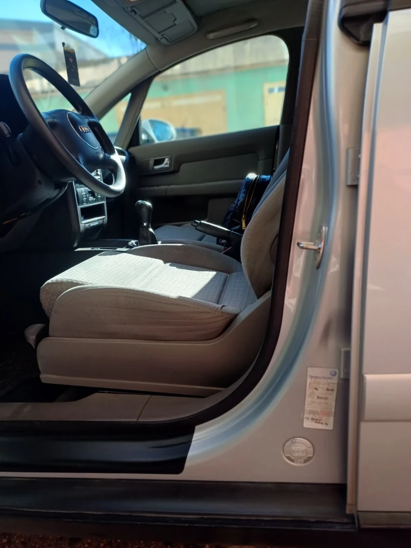 Audi A2, снимка 8 - Автомобили и джипове - 52702299