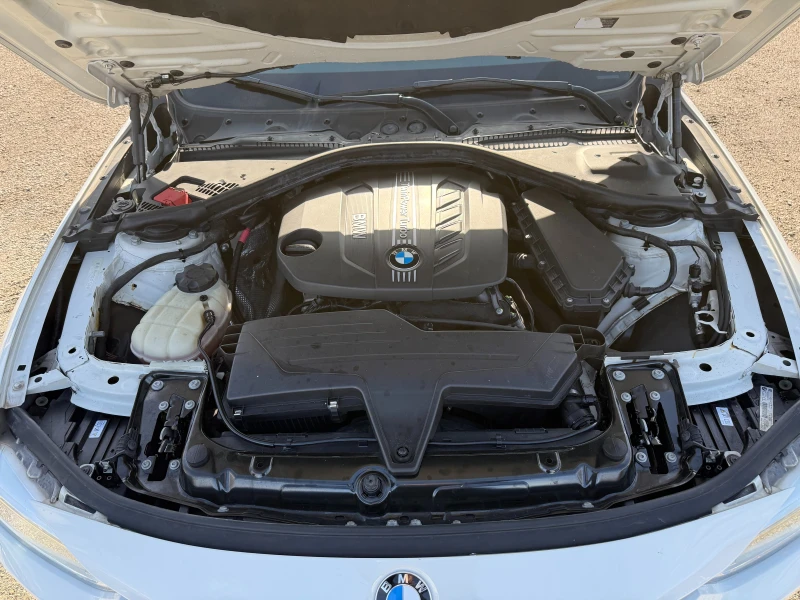 BMW 320 2.0D-x-Drive-Touring Sport-Автоматик-нови гуми, снимка 17 - Автомобили и джипове - 52482435