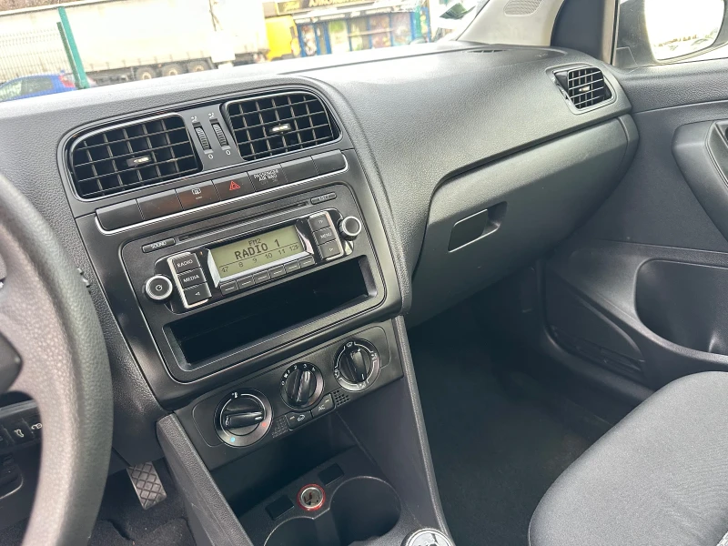 VW Polo 1.2 TOP TOP TOP, снимка 11 - Автомобили и джипове - 52725819