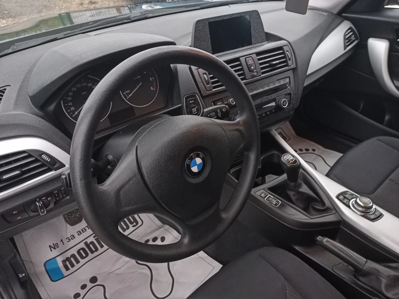 BMW 118 F20* 2.0TDI * Efficient Dynamics * Navi * , снимка 6 - Автомобили и джипове - 53298430