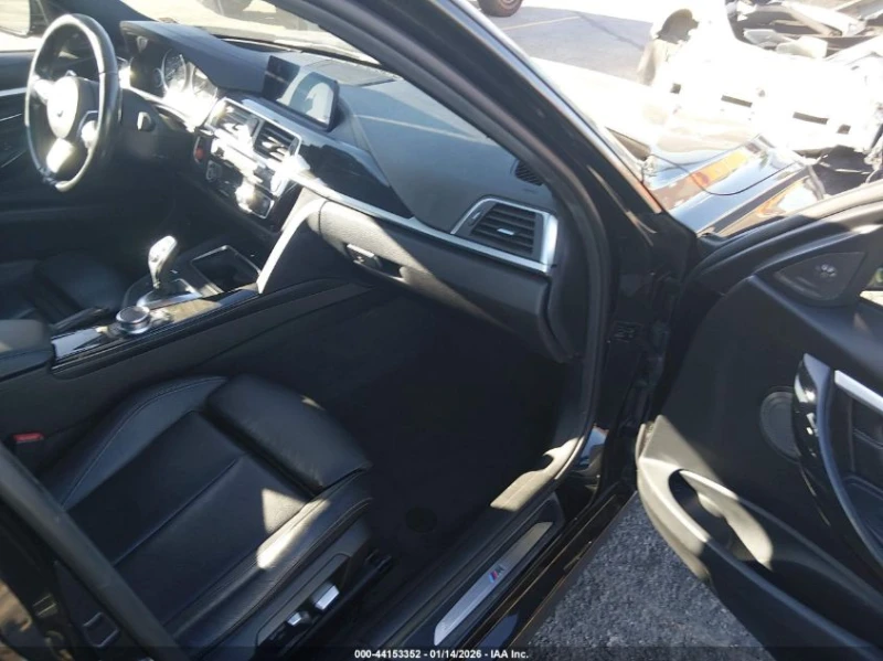 BMW 340 2018 BMW 340I, снимка 10 - Автомобили и джипове - 53354122