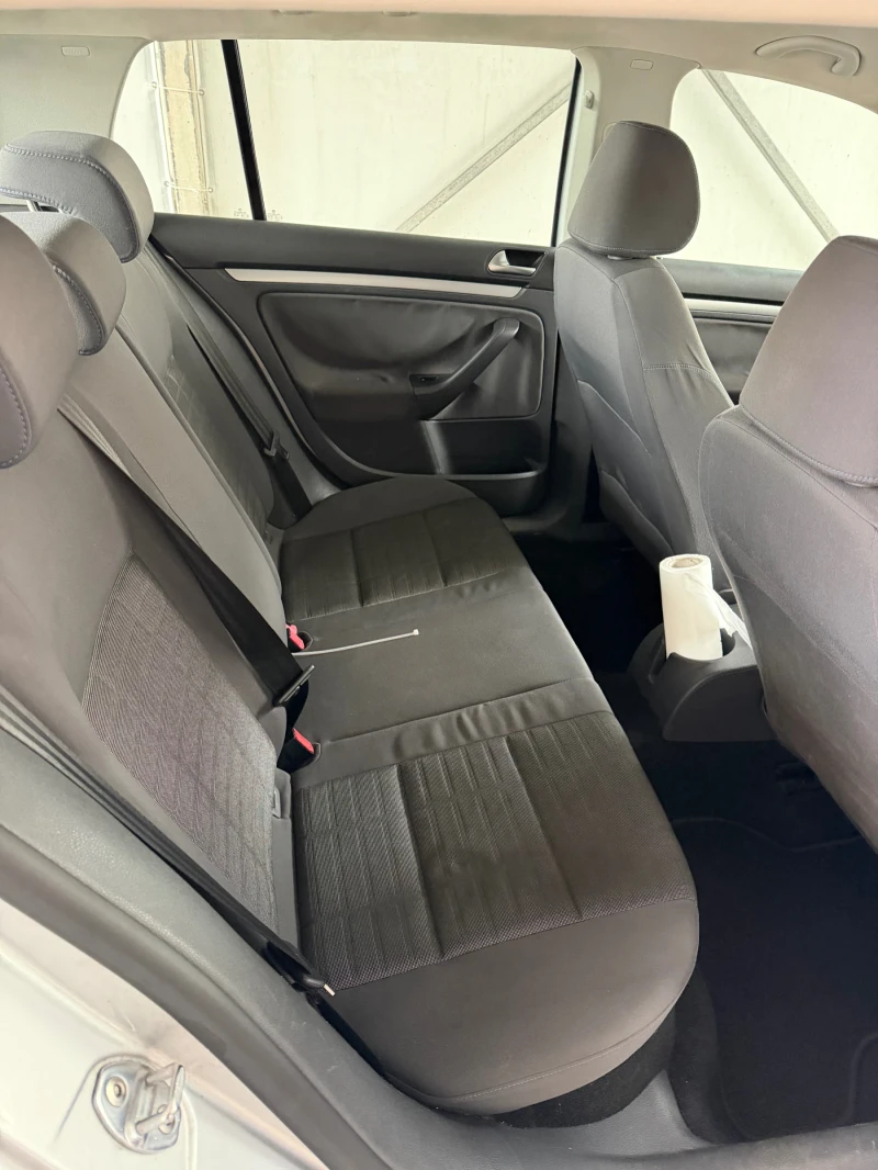VW Golf, снимка 6 - Автомобили и джипове - 53381860