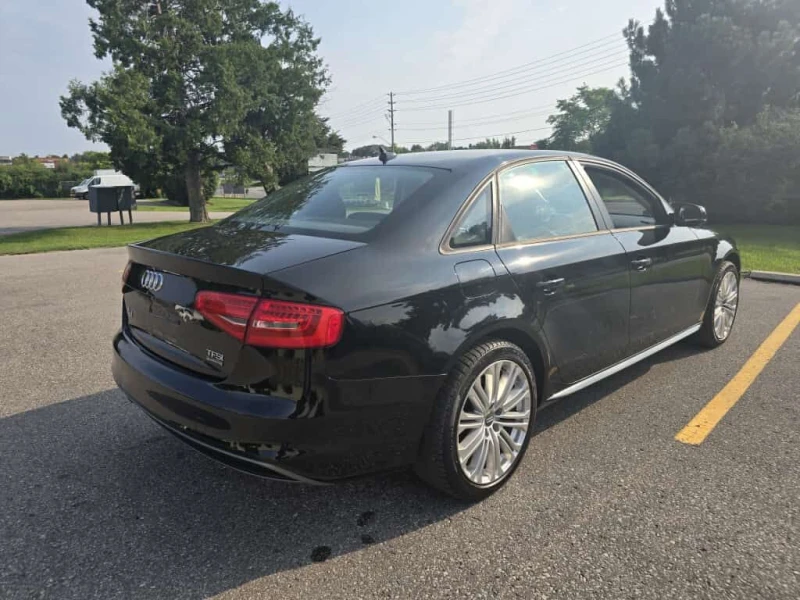 Audi A4 * 2.0T Premium 4dr All Wheel Drive quattro Sedan A, снимка 4 - Автомобили и джипове - 53510395