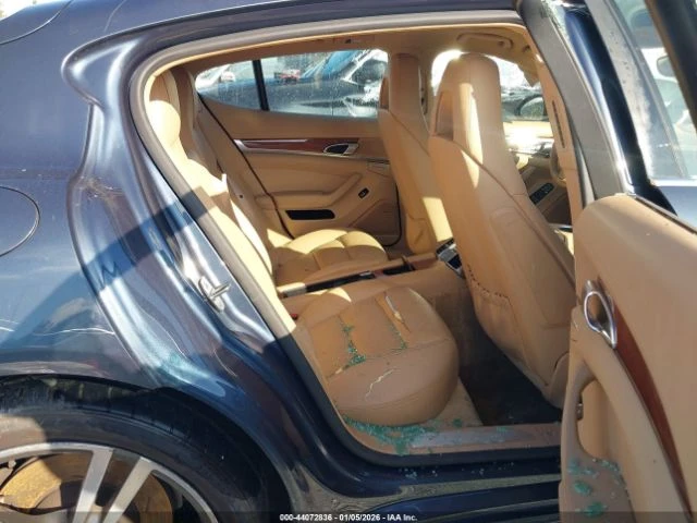 Porsche Panamera S* PDK* ПОДГРЕВ* КАМЕРА* КЕЙЛЕС* LANE* ASSIST, снимка 10 - Автомобили и джипове - 53649651