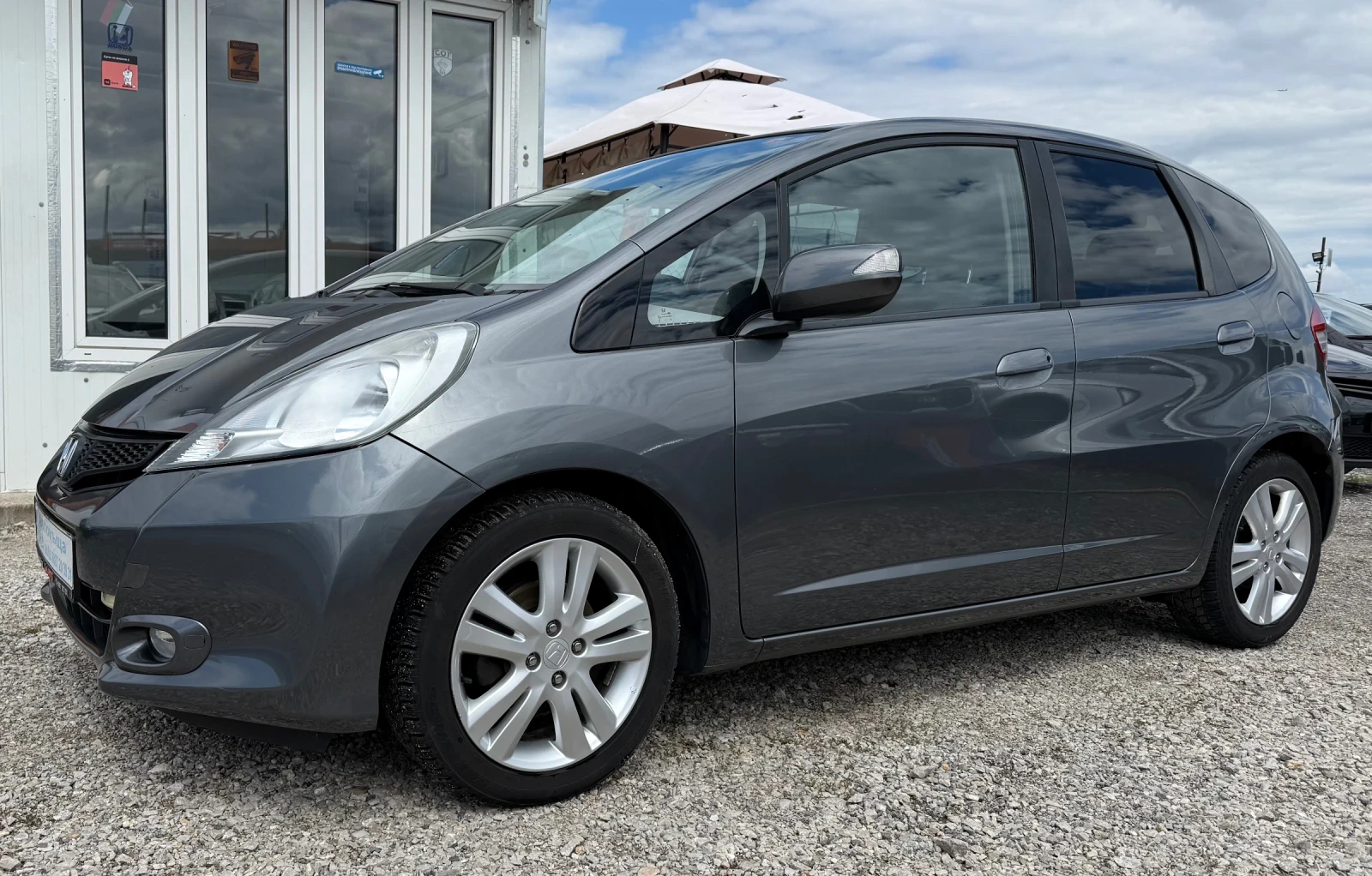 Honda Jazz 1.4i 100к.с Фейслифт Швейцария - изображение 4