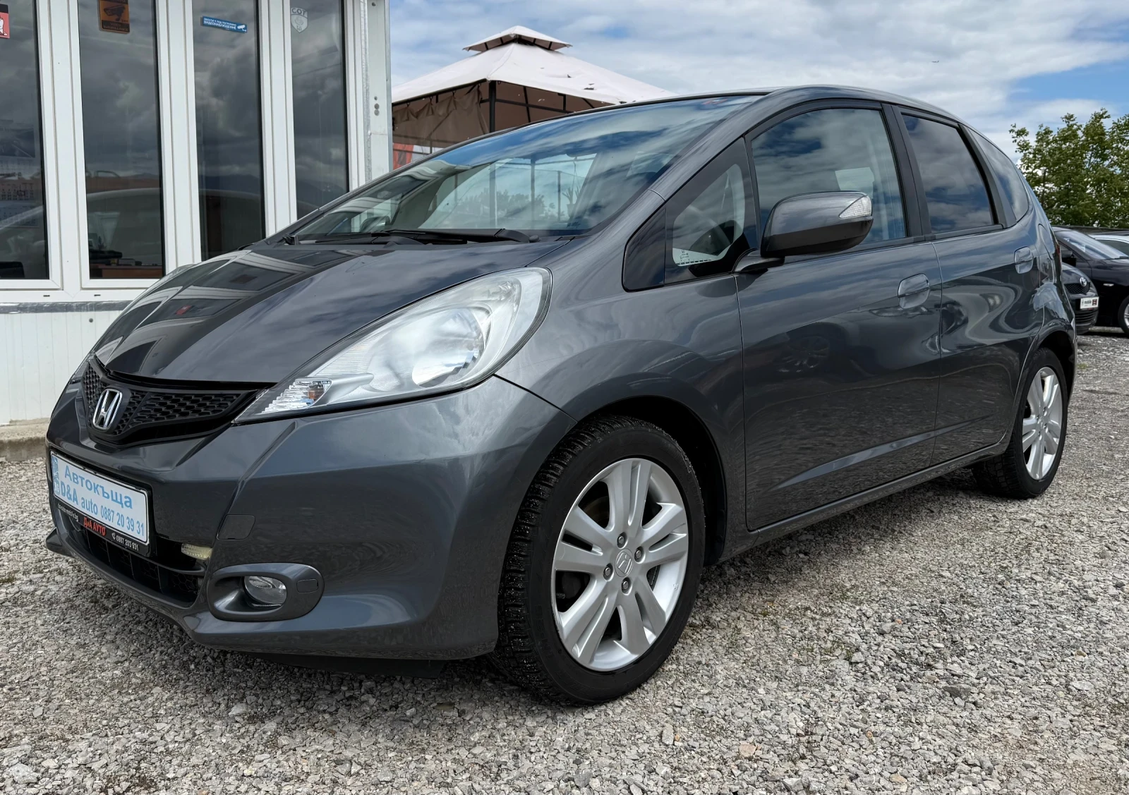 Honda Jazz 1.4i 100к.с Фейслифт Швейцария - изображение 3